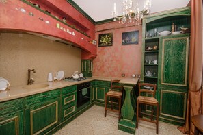 Réfrigérateur, lave-vaisselle