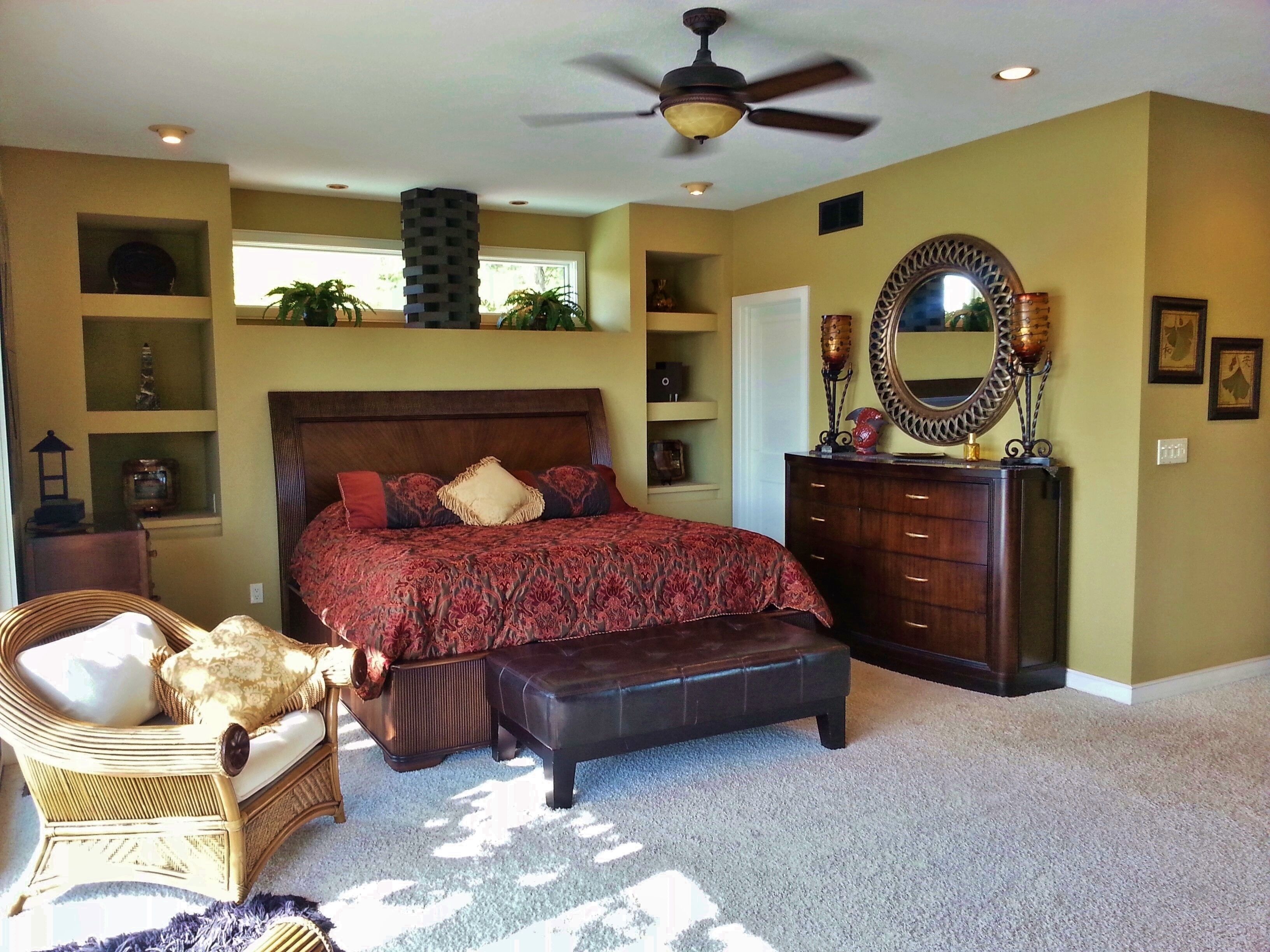 5 slaapkamers, een strijkplank/strijkijzer, wifi, beddengoed