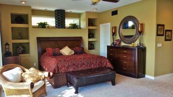 5 slaapkamers, een strijkplank/strijkijzer, wifi, beddengoed