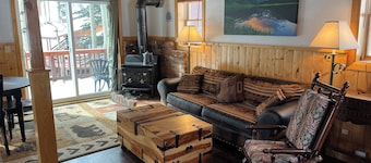 1st Chair Chalet - Monarch/Garfield - Creek Side Mountain Getaway