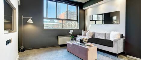 TV, Netflix, streaming services