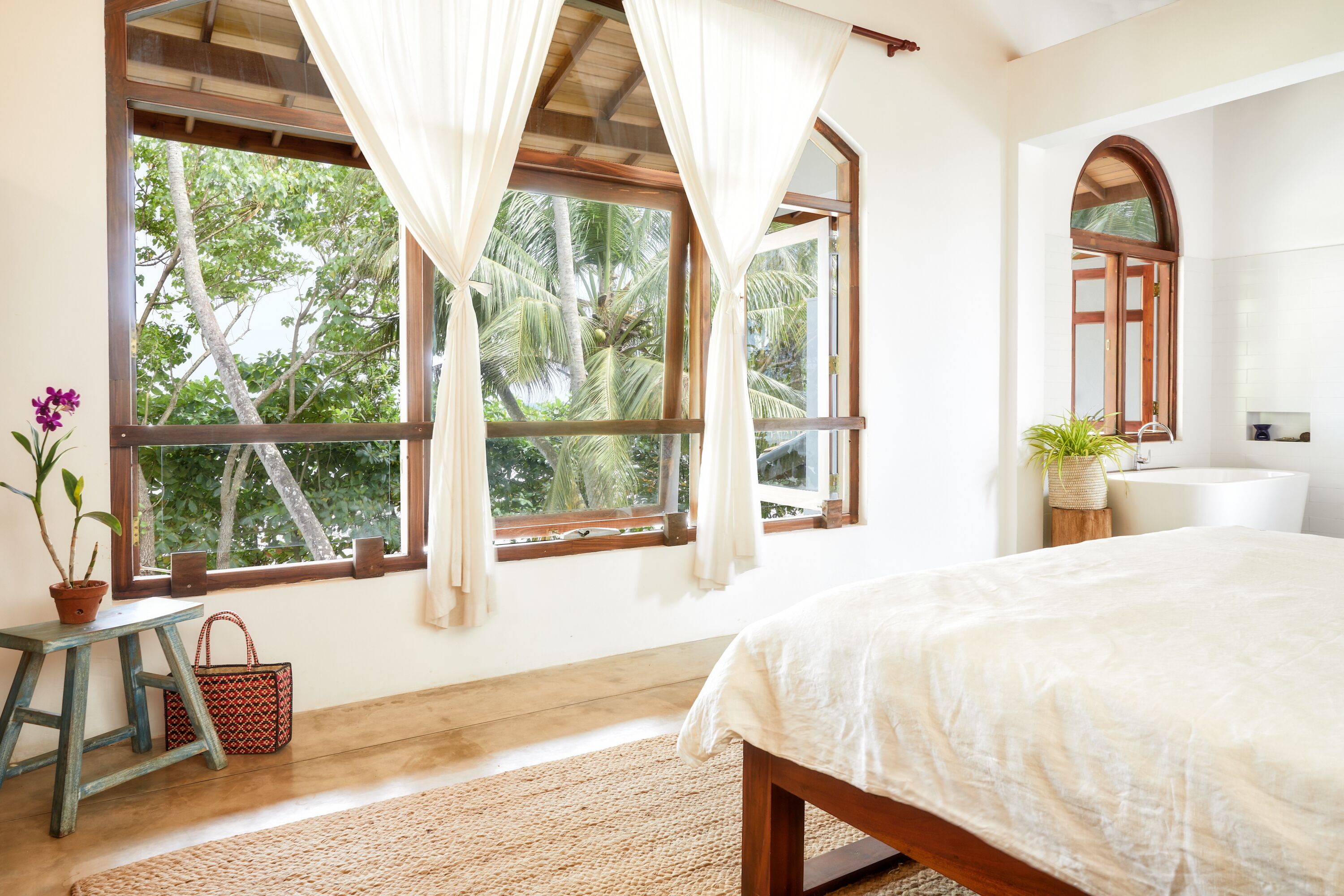 4 chambres, fer et planche à repasser, lit parapluie, Wi-Fi gratuit