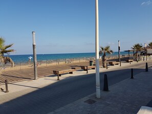 Beach nearby - OCEANFRONT. THE KILL BEACH. TORREVIEJA. SPAIN<br><br>https: // maps. app goo gl / bRkDJ7xLb (La Mata)