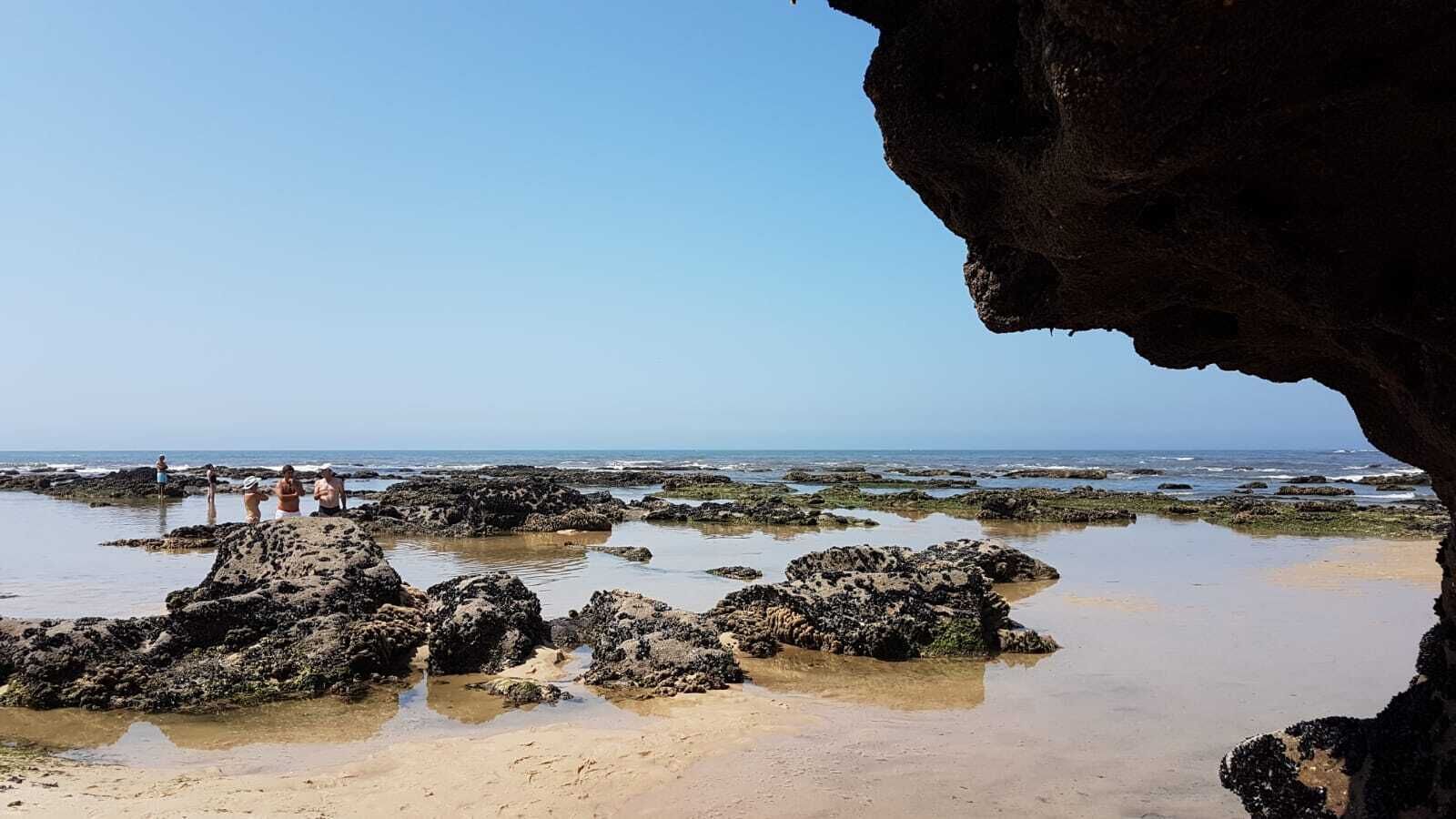 Na praia, espreguiçadeiras 