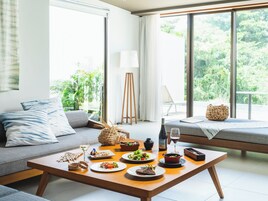 Room service - dining