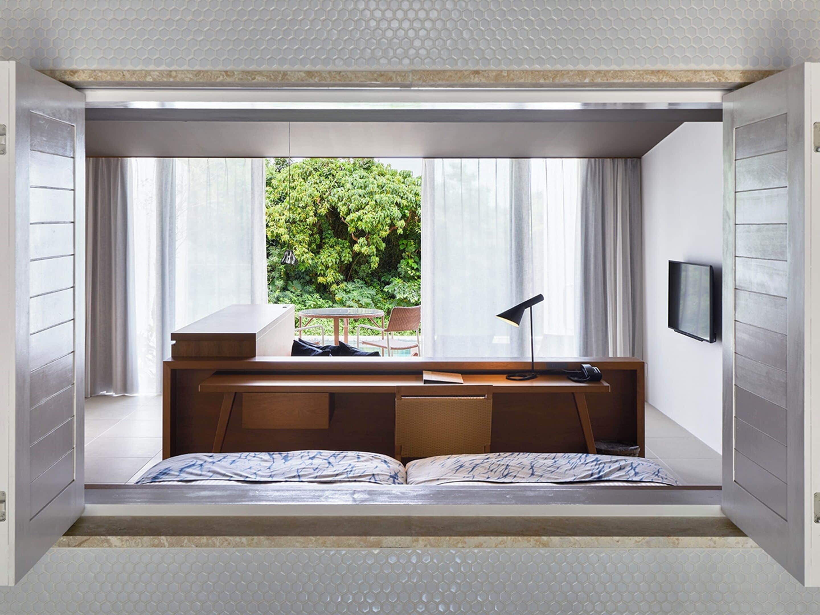 comfort cottage | 1 bedroom, in-room safe, desk, blackout curtains