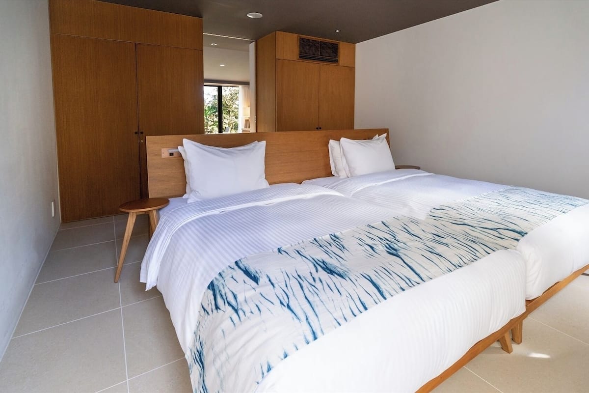 In-room safe, desk, blackout drapes, soundproofing