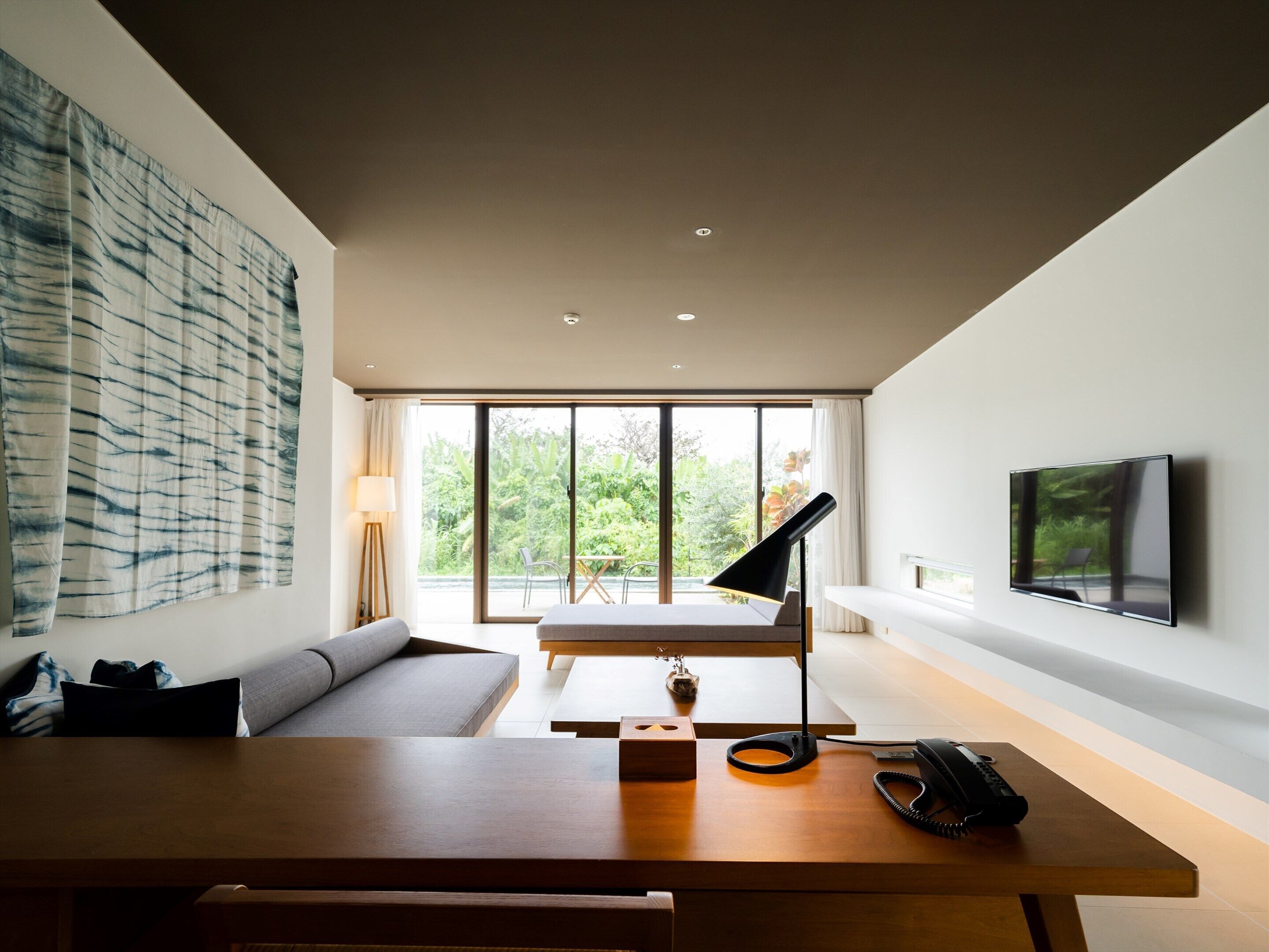 suite villa  (private pool & outdoor bath & day bed) | living area | flat-screen tv