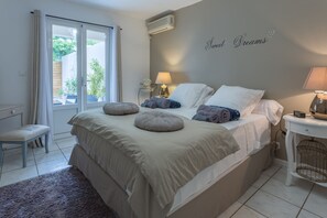 5 habitaciones y caja de seguridad en la habitación 