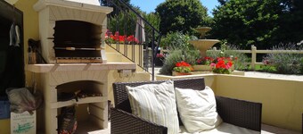 The Moulin De Guinche, Luxury Villa With Huge 11 x 6 Meter Heated Indoor Pool