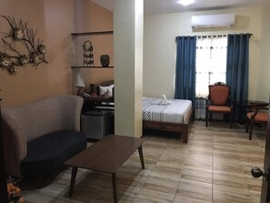 Chambre Deluxe | Bureau, Wi-Fi gratuit, draps fournis