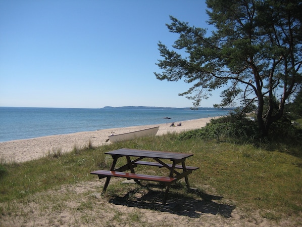 Beach nearby, sun-loungers