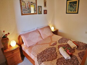 1 bedroom, iron/ironing board, free WiFi, bed sheets - SEA Studio with Balcony (gornji) (Rovinj)
