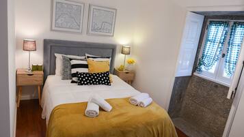 3 chambres, fer et planche à repasser, lit parapluie, Wi-Fi gratuit