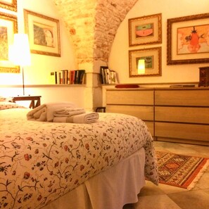 2 camere, ferro/asse da stiro, culla da viaggio, Wi-Fi gratuito