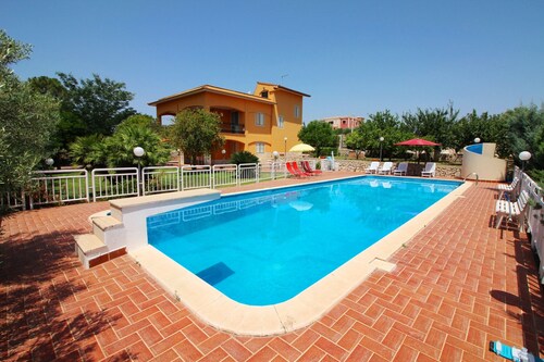 PRIVAT SWIMMING POOL AND PANORAMIC VIEW