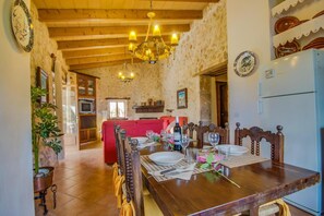 Dining - Finca Sa Figuera Blanca with pool in Mallorca (Buger)