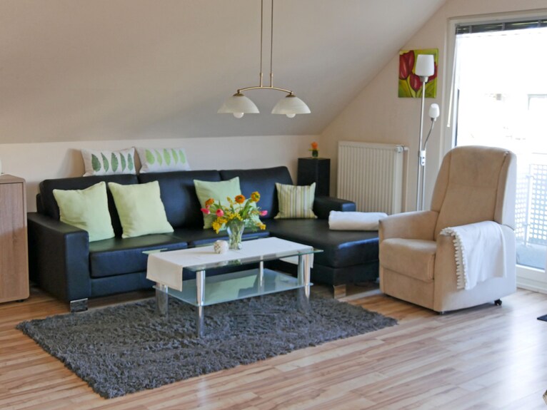 Modern 80 M² Appartement In De Buurt Van Saarburg In Een Rustige Locatie, - Nittel