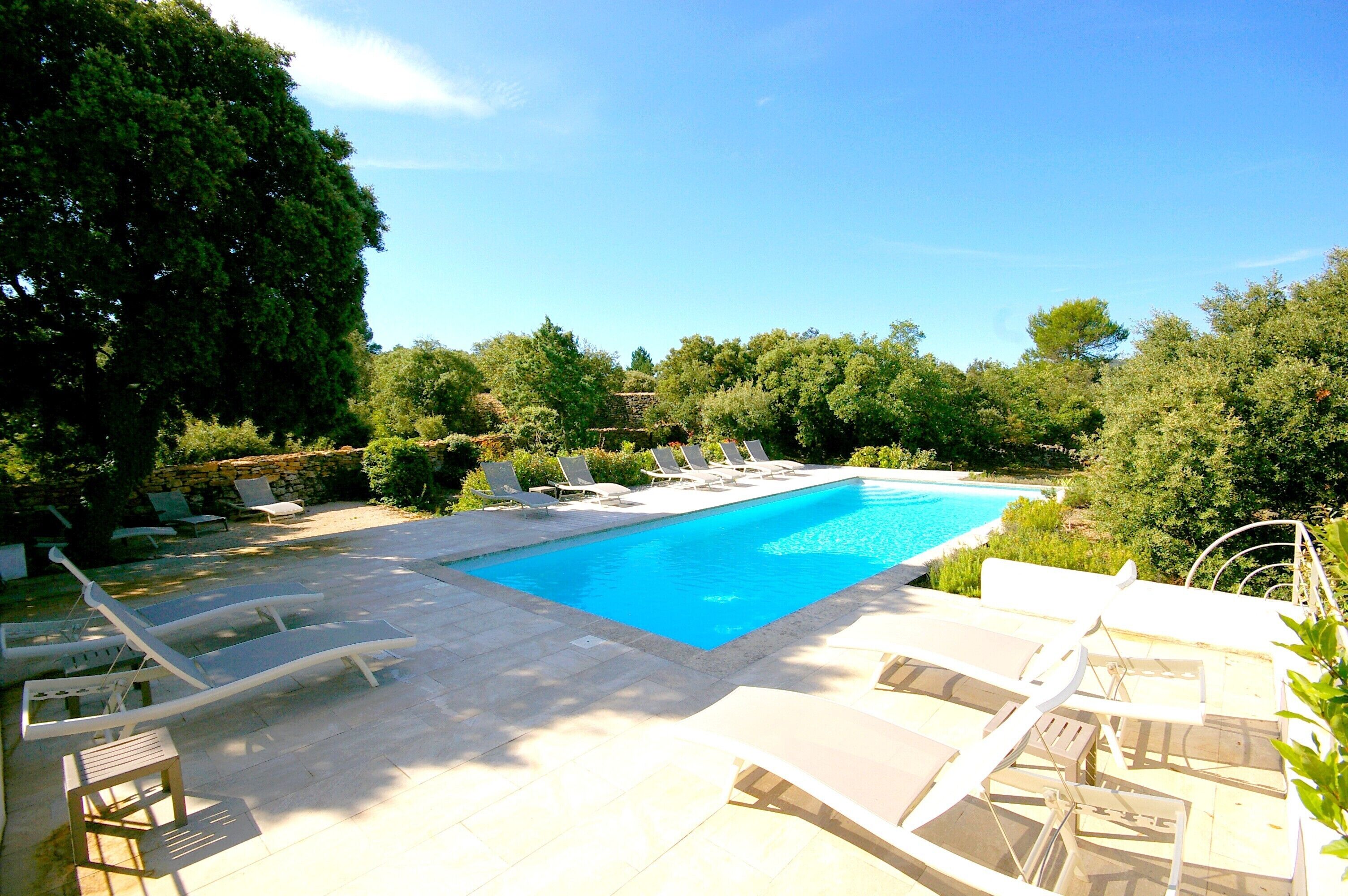 Piscine extérieure, piscine chauffée