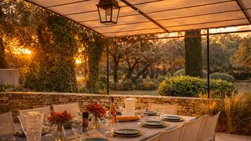 Restauration extérieure