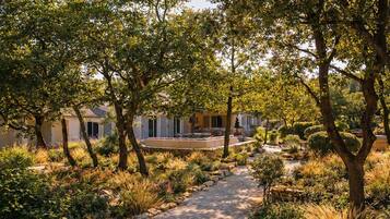 Enceinte de lâhĂ©bergement