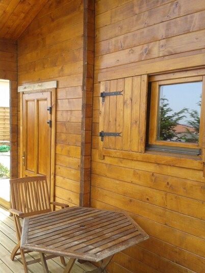 Gite min Chalet loisirs Parc PILAT FARNAY overnight stays, weekends, stays, work. 