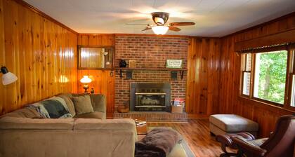 Rider's Rest #3 Within 2 miles of Tryon International Equestrian Center