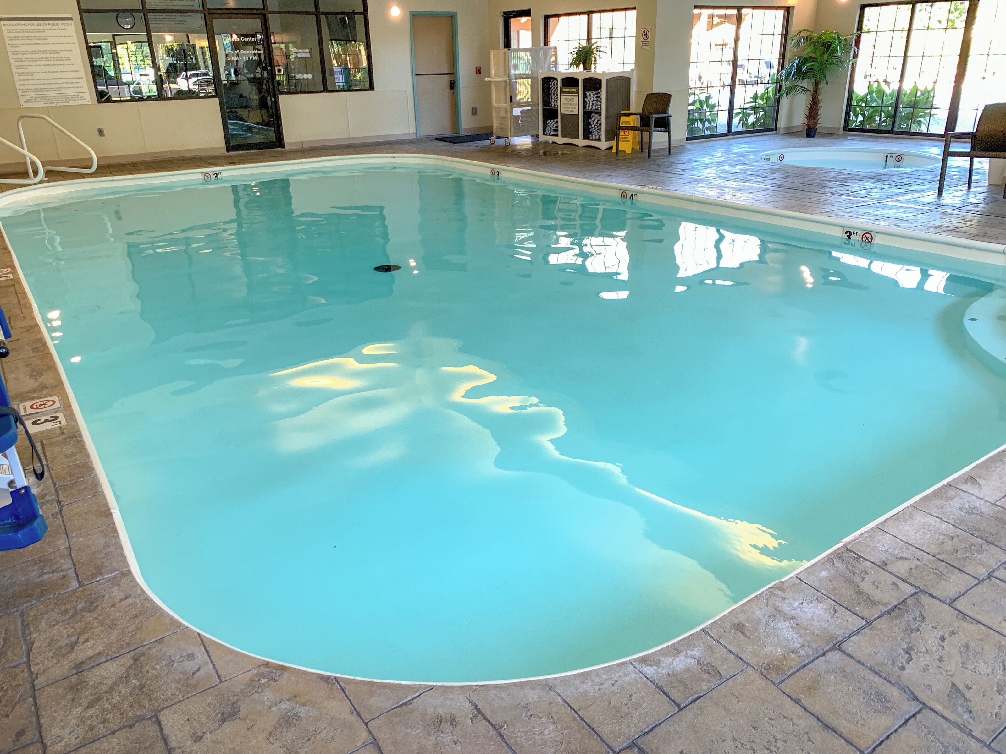 Piscine couverte