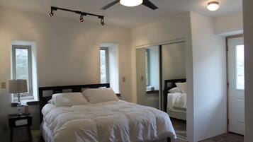 3 quartos, acesso à internet, roupa de cama