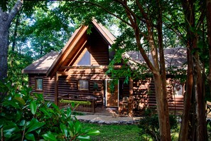 Exterior - Two Master Suites, Great for 2 couples, Walking distance to Thunder Ridge Arena (Ridgedale)