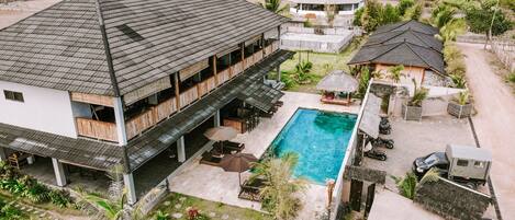 Fachada da propriedade