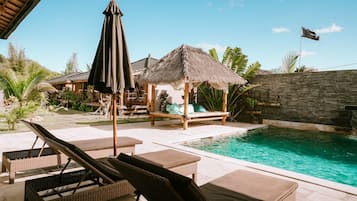 Outdoor pool, open 6:00 AM to midnight, pool loungers