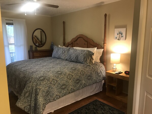 1 bedroom, iron/ironing board, free WiFi, bed sheets