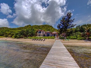 ビーチ、サンラウンジャー、ビーチタオル