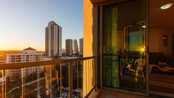 Apartment, 1 Bedroom, Private Bathroom, City View | Balcony