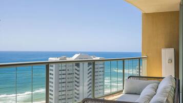 Apartment, 2 Bedrooms, 2 Bathrooms, Ocean View | Balcony