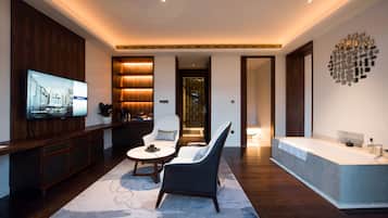 Elite Double Room | In-room safe, blackout drapes, soundproofing, iron/ironing board