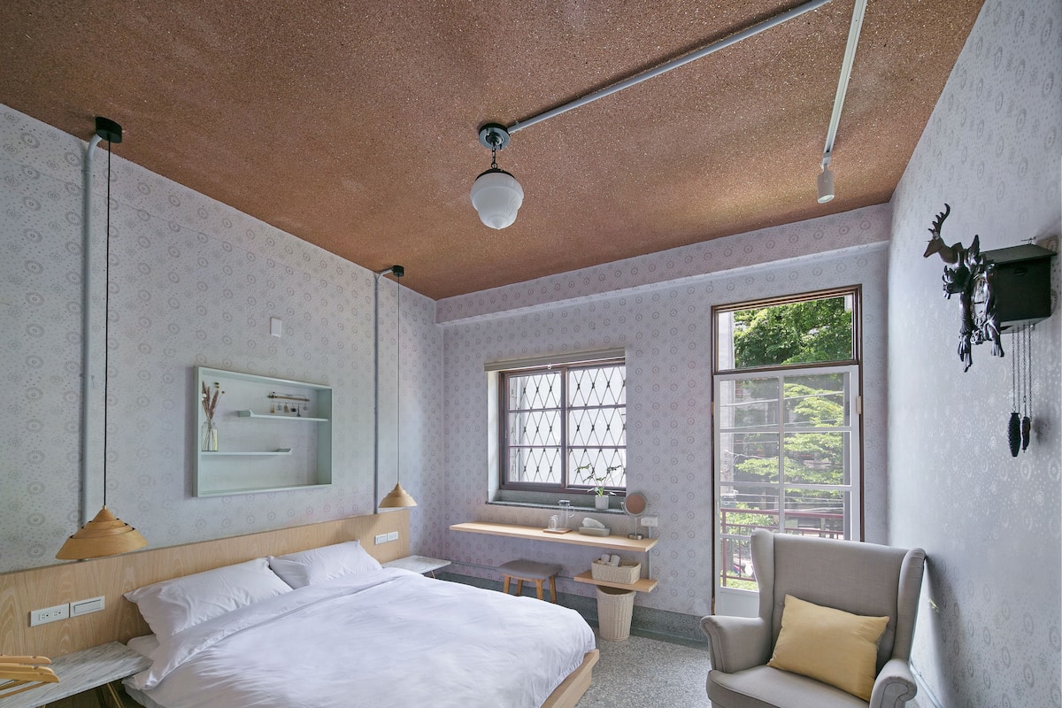 Luxury-Doppelzimmer, 1 Doppelbett, Gemeinschaftsbad (2F)