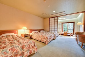 Family Room | In-room safe, free WiFi, bed sheets