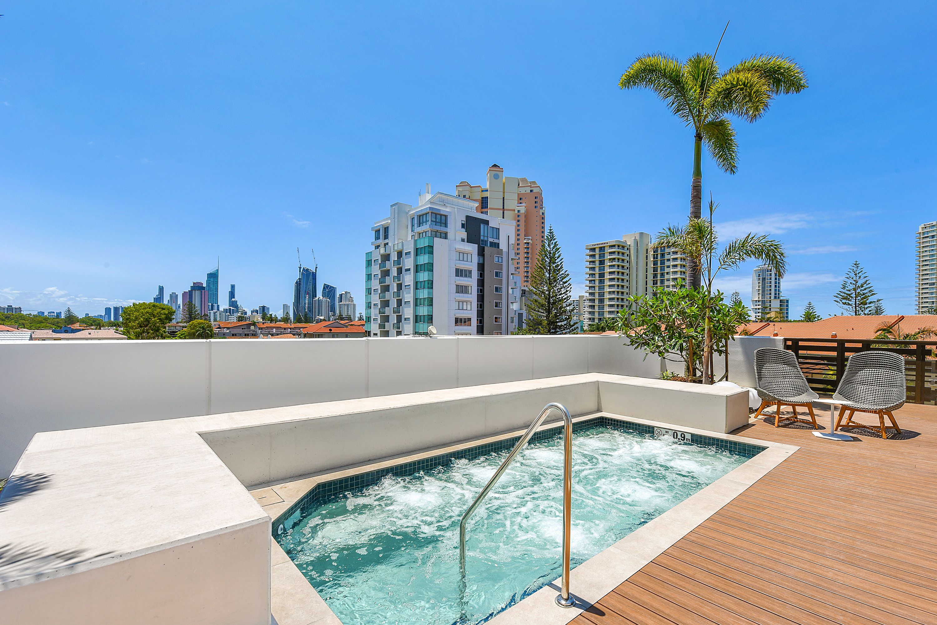 Qube Broadbeach — image 21