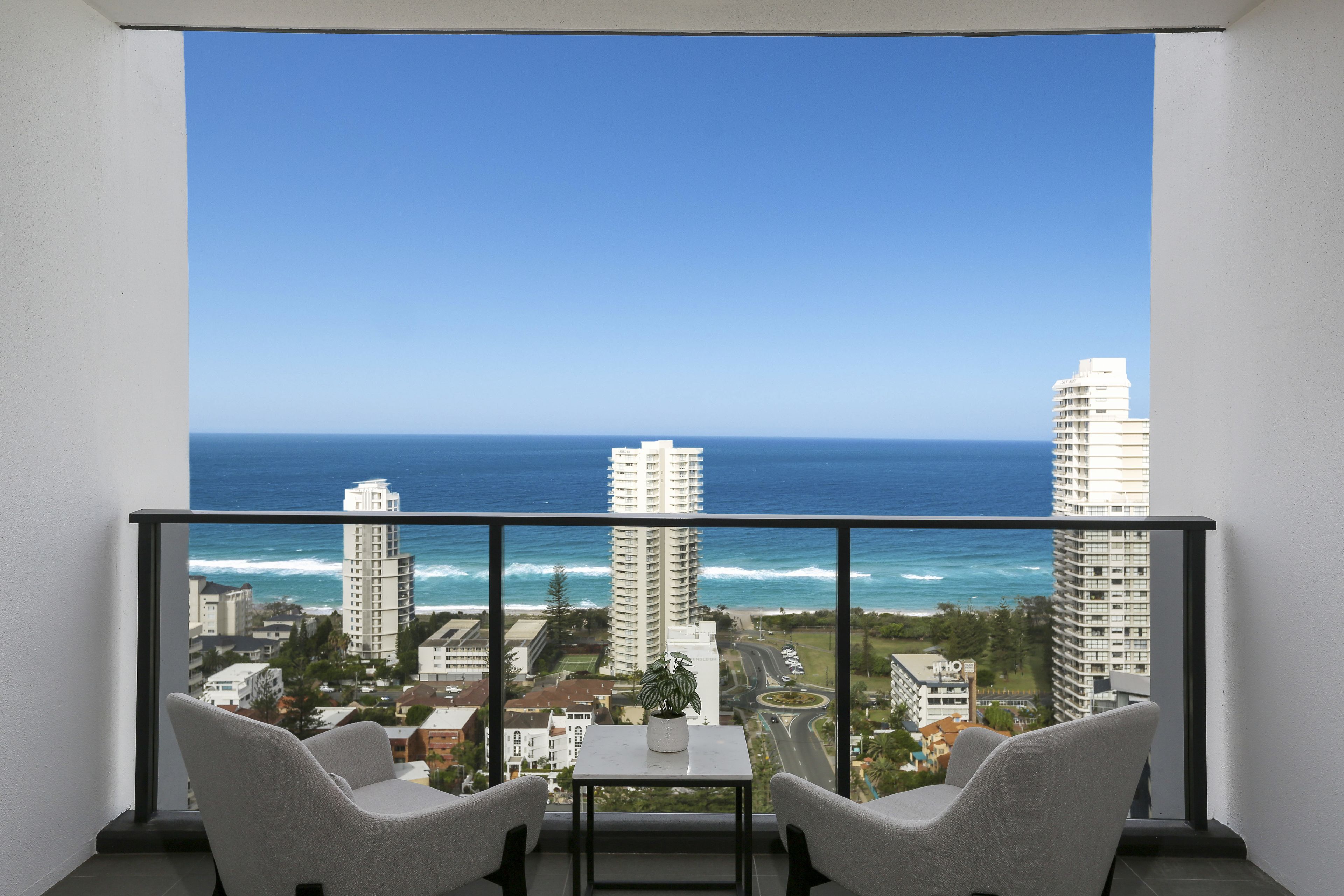 Qube Broadbeach — image 7