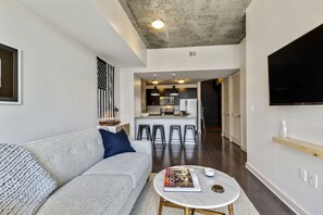 公寓, 1 間臥室 | 客廳 | 平面電視
