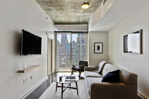 Apartment, 1 bedroom, 1 bathroom | Living room