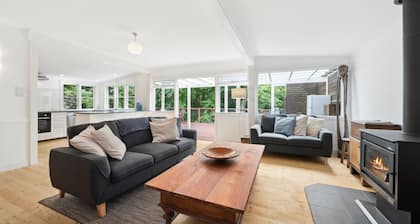 In the Blue | Romantic getaway for two with slow combustion fireplace