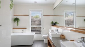 Badewanne, Haartrockner
