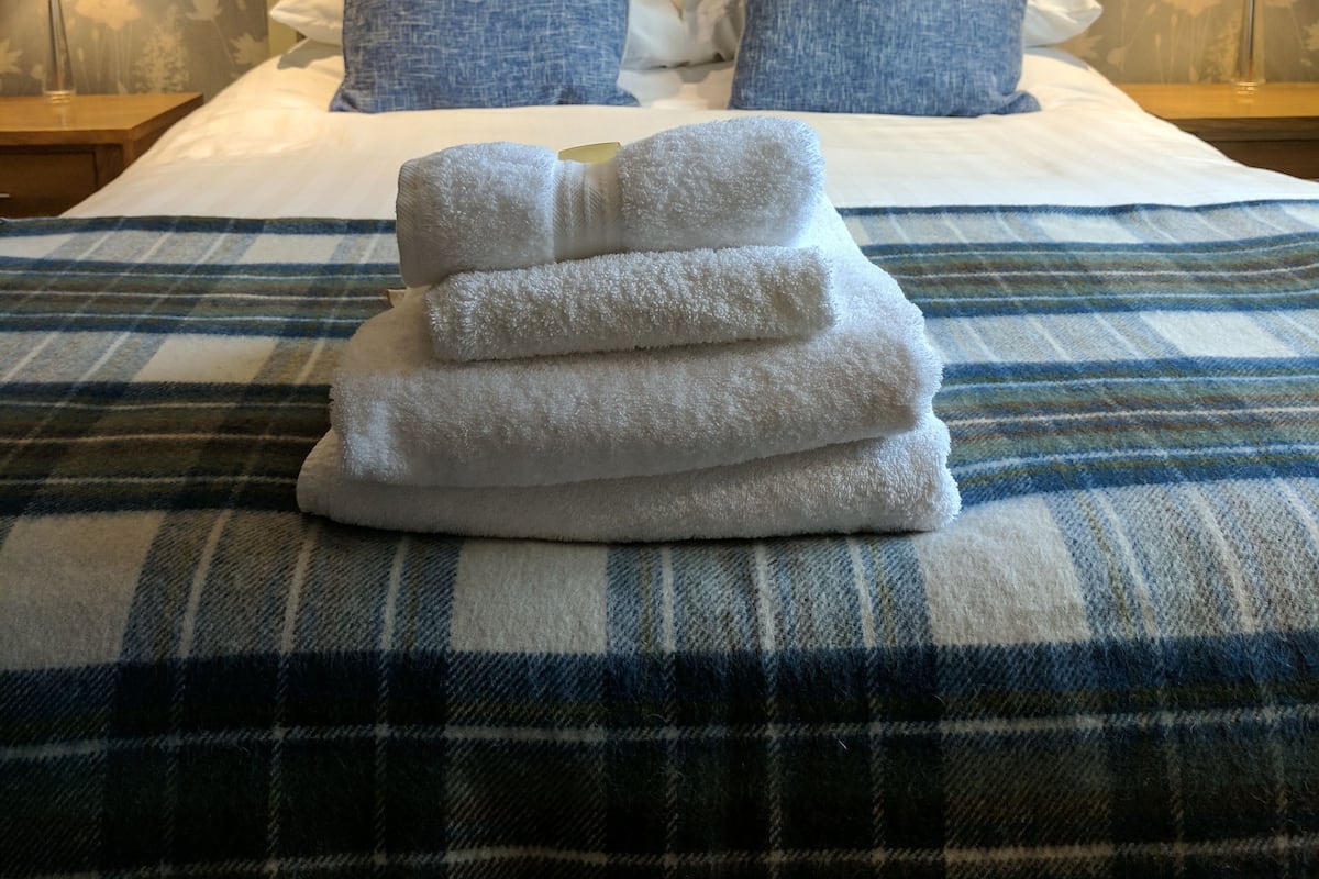 Double Room (Room 4) | Desk, blackout curtains, soundproofing, iron/ironing board