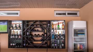 Bar (en la propiedad)