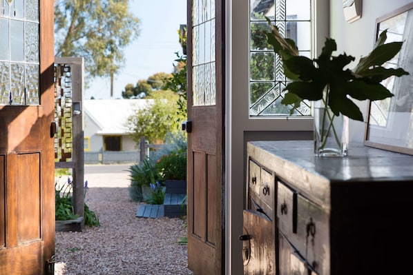 Hallway - The Blue Barn (Daylesford)