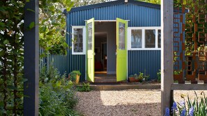 Property entrance - The Blue Barn (Daylesford)