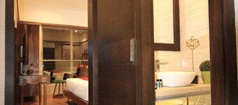 哈尔理论 9 号精品服务式公寓酒店